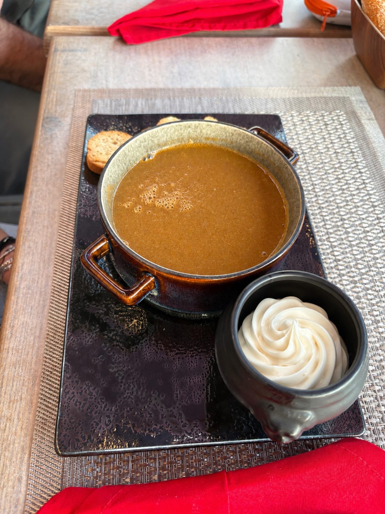 Bisque de favouilles et langoustines maison à Saveurs du Brusc, Six-Fours-les-Plages